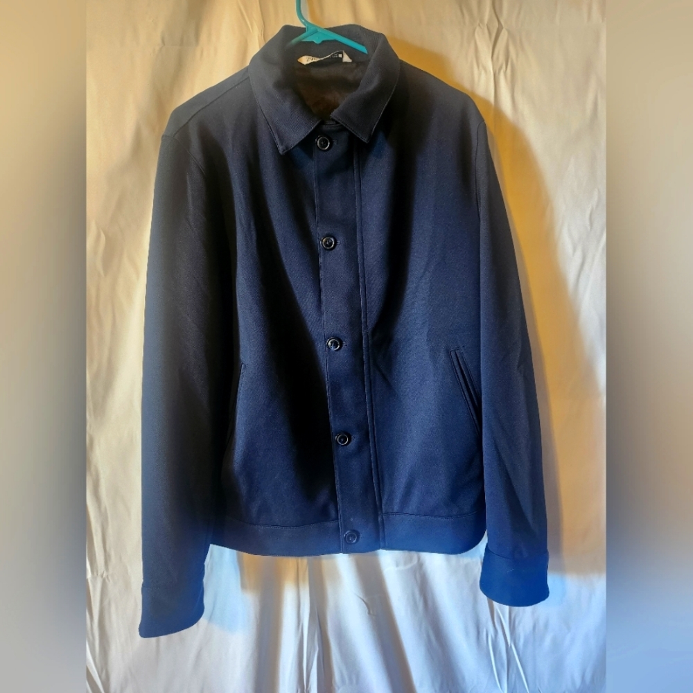 Zara navy blue sweater size Medium EUC